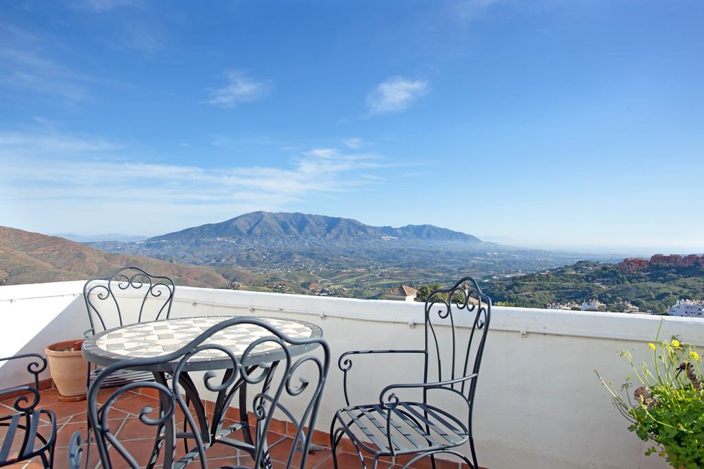 Apartment Jacarandas De Elviria Marbella Kültér fotó